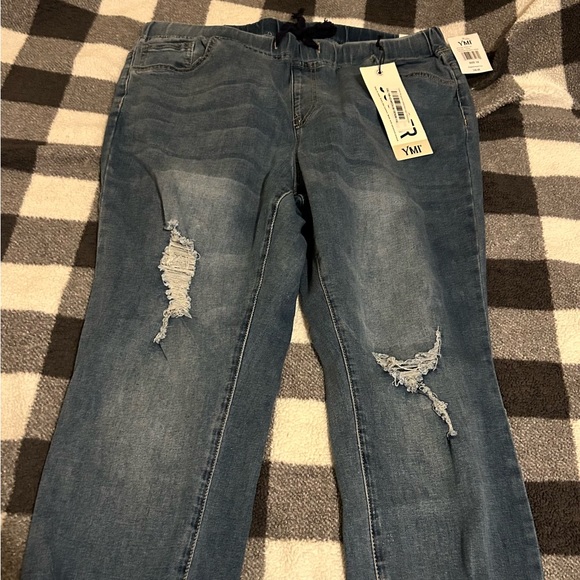YMI jeans - Picture 1 of 2